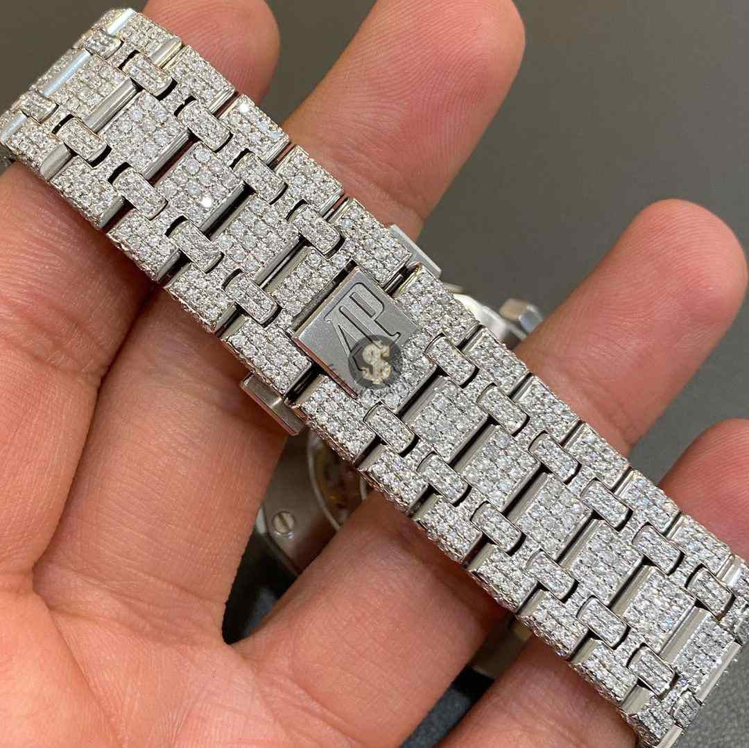 Fully Studded Iced Out VVS Moissanite Audemars Piguet Hip Hop Watch For Men s Iced Out Gallery